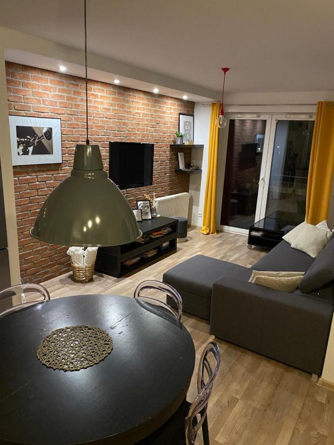 Dyrekcyjna Apartment Wrocław Extérieur photo